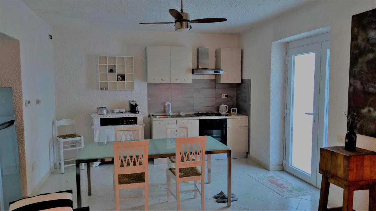 Residenza Bertolini Apartment Fosdinovo Bagian luar foto