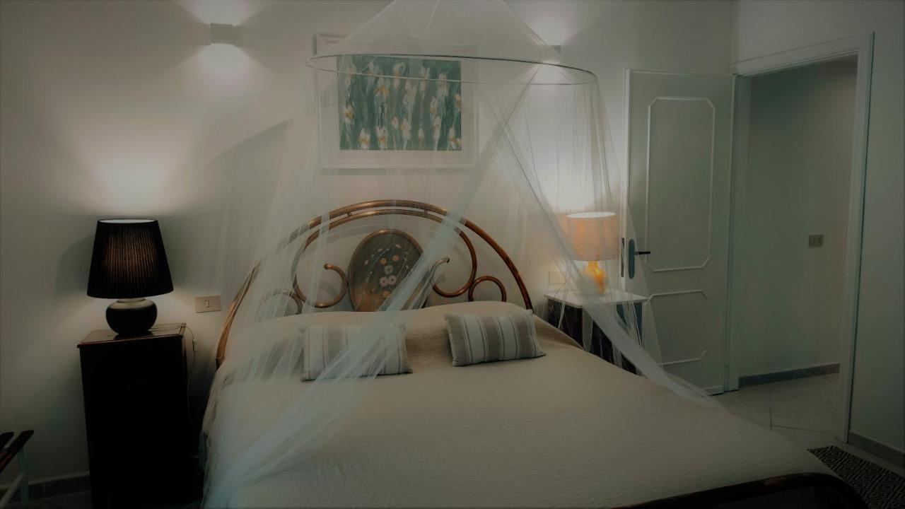 Residenza Bertolini Apartment Fosdinovo Bagian luar foto