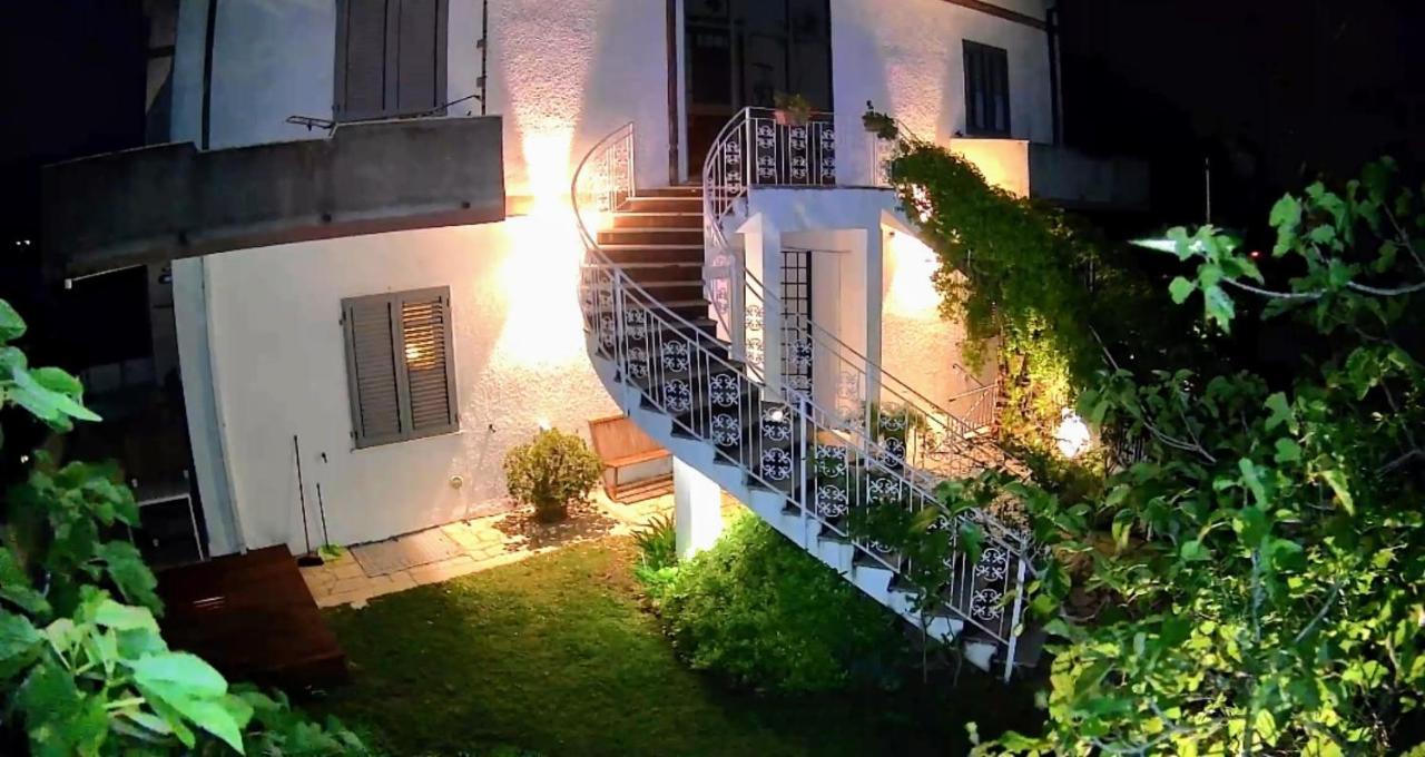 Residenza Bertolini Apartment Fosdinovo Bagian luar foto
