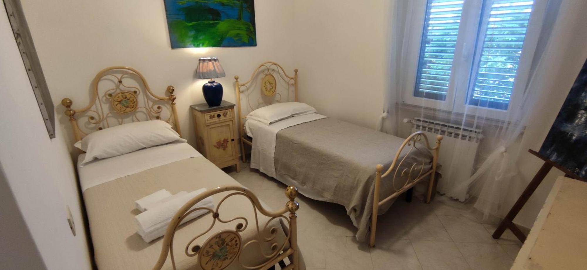 Residenza Bertolini Apartment Fosdinovo Bagian luar foto